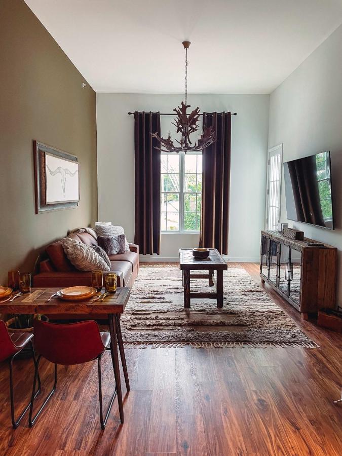 Rustic Chic - Boutique Luxe Stay Near Broadway แนชวิลล์ ภายนอก รูปภาพ